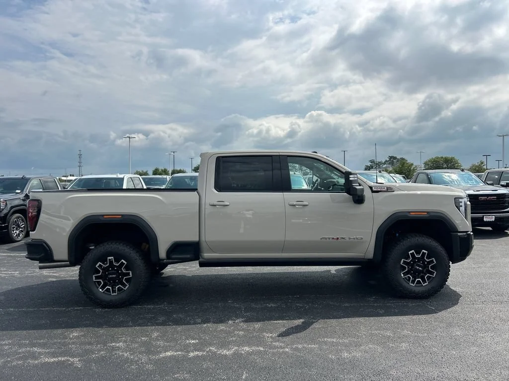 2026 GMC Sierra 2500HD AT4X - Photo 6