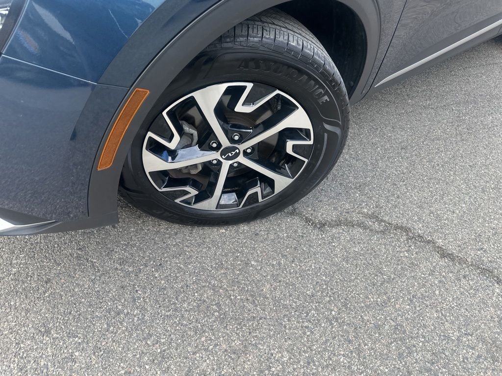 Used 2024 Blue Kia EX image 2