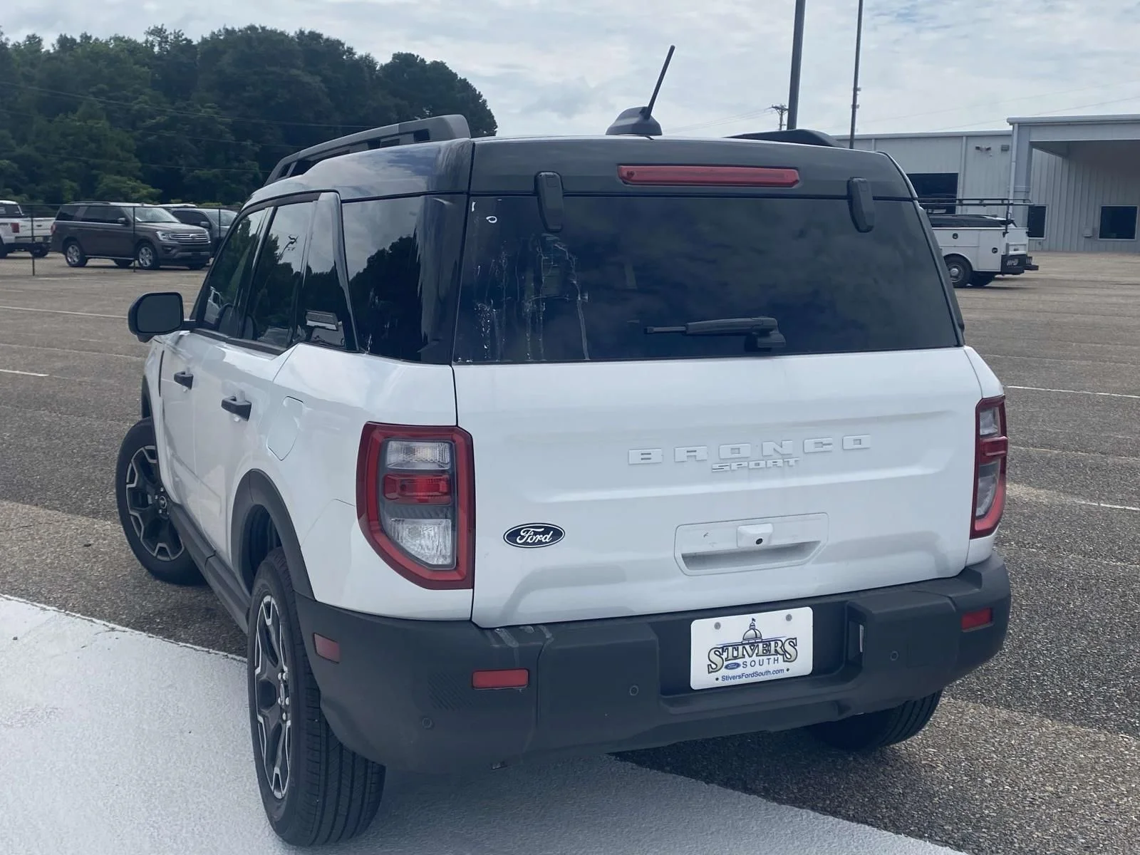 Used 2026 White Ford Outer Banks image 4