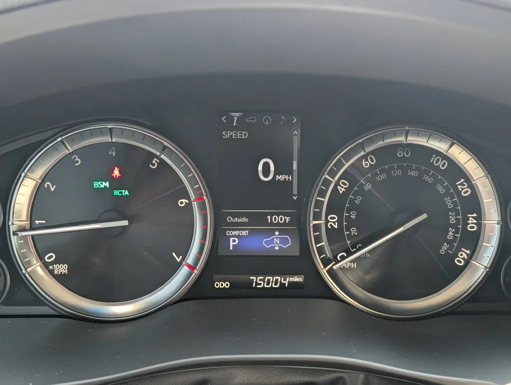 Used 2018 Silver Lexus 570 image 22