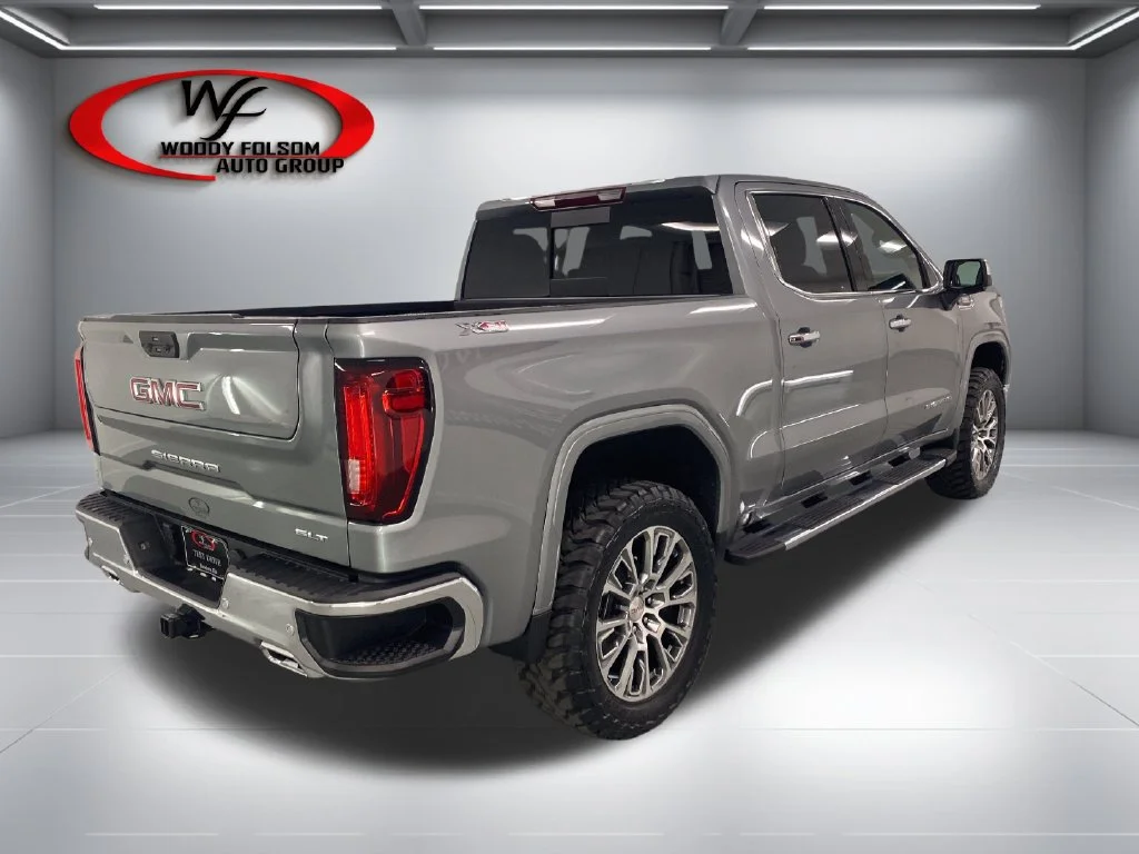 New 2026 Sterling Metallic GMC SLT image 8