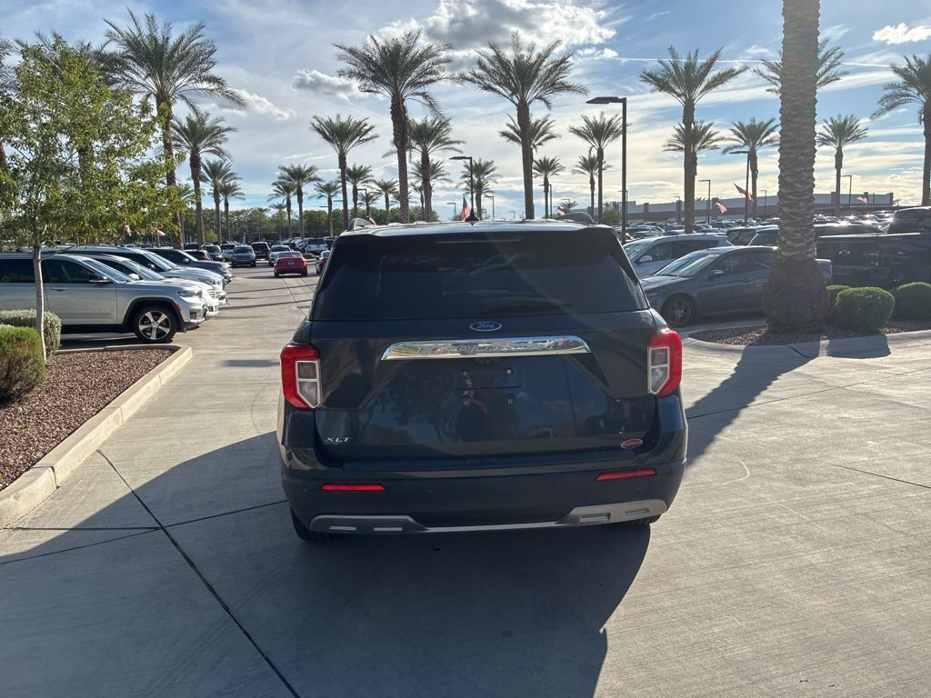 2022 Ford Explorer XLT photo 3