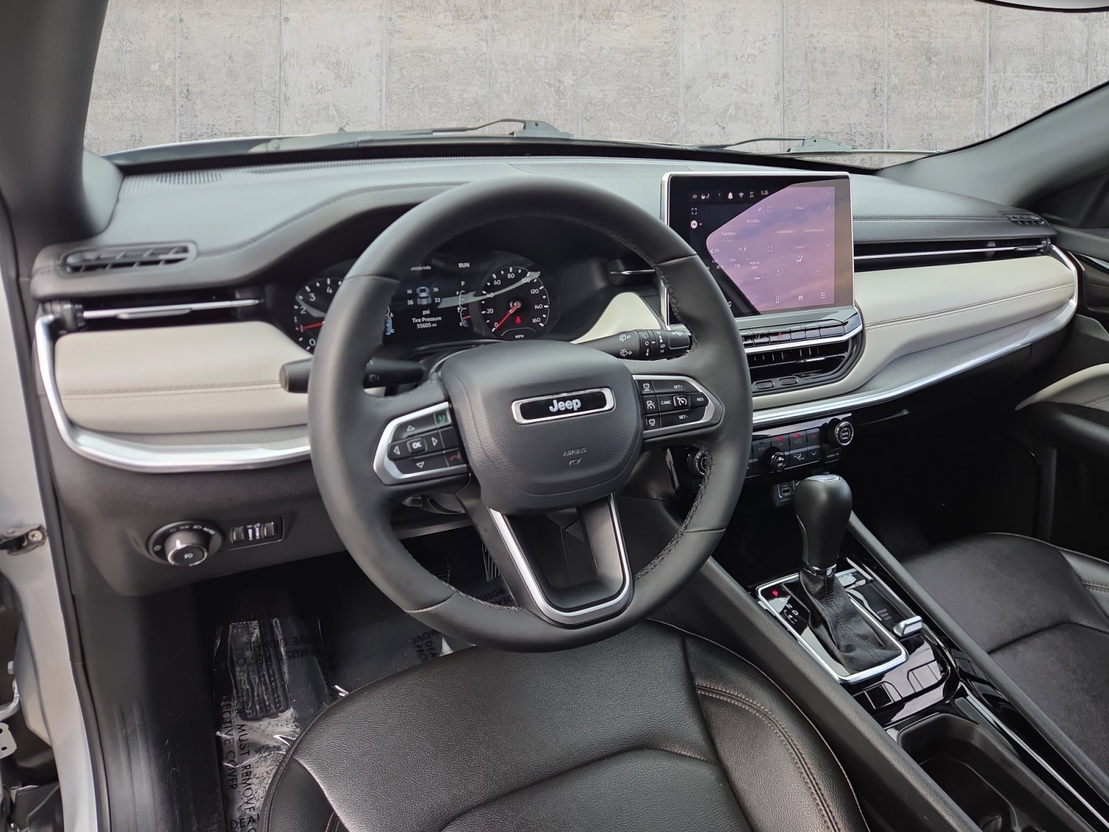 Used 2024 Silver Jeep Limited image 10