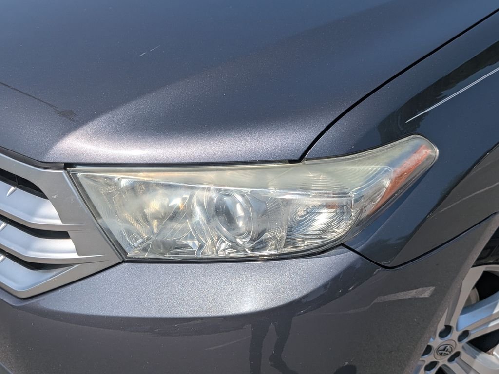 Used 2012 Gray Toyota Limited image 5