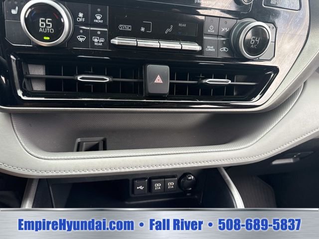 2020 Toyota Highlander XLE - Photo 26