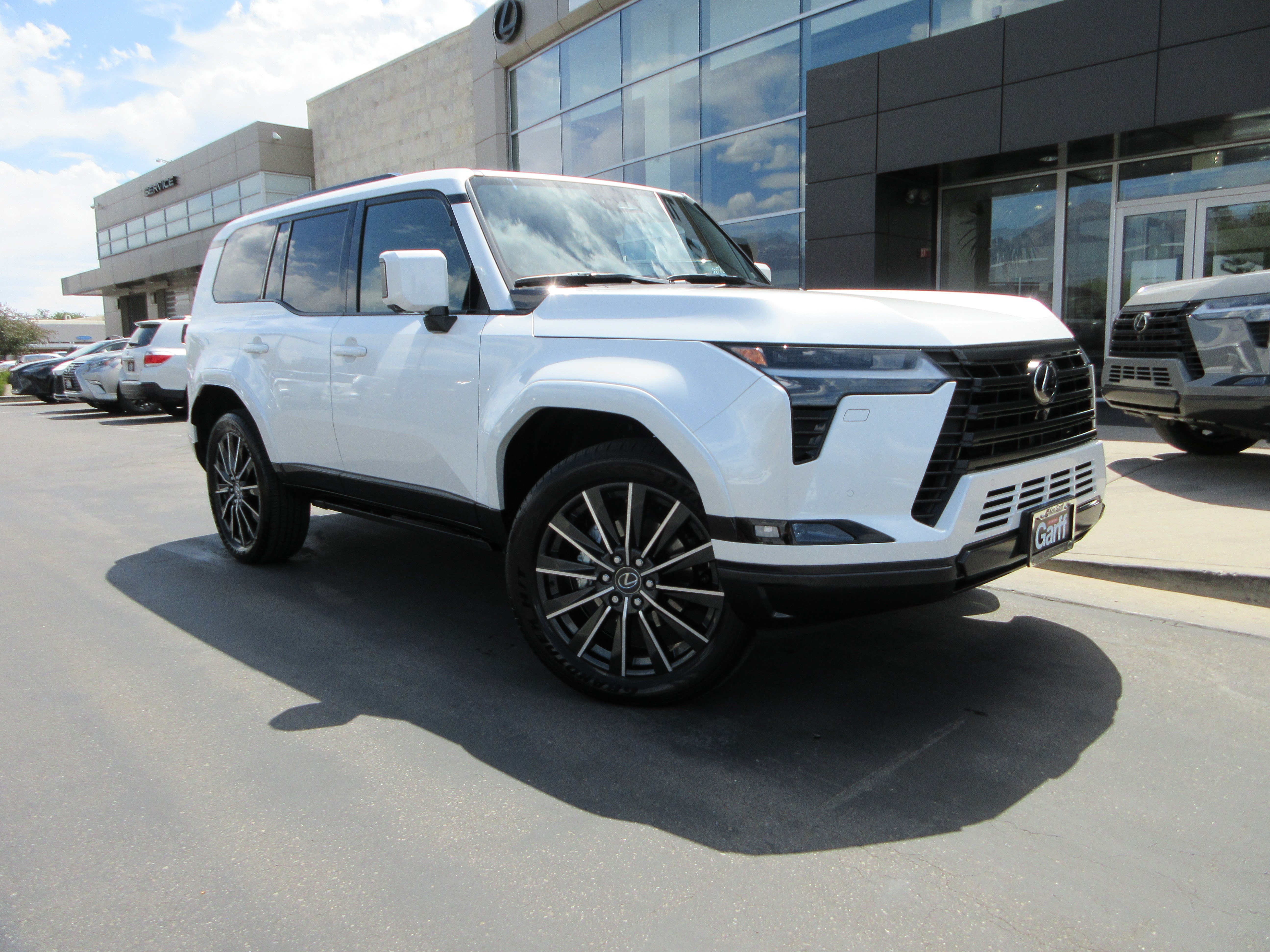 2026 Lexus GX Luxury - Photo 13
