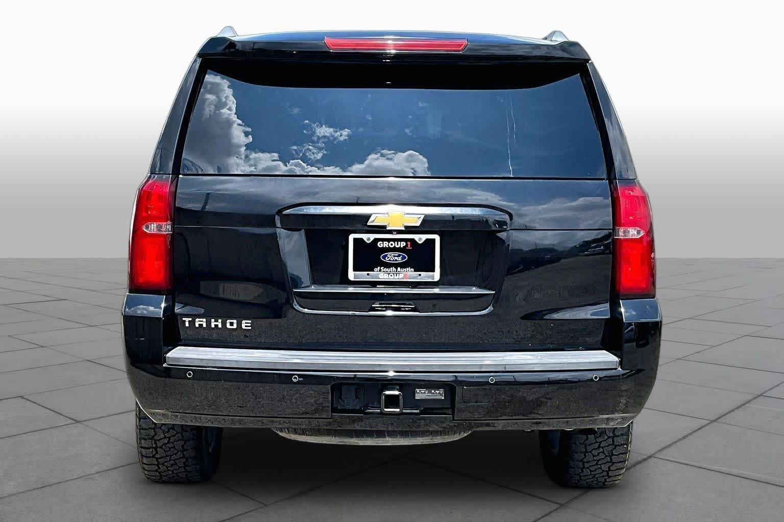 Used 2015 Black Chevrolet LS image 4