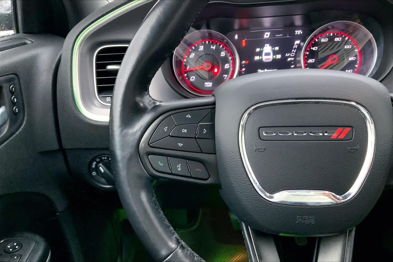 Used 2022 Pitch Black Clearcoat Dodge SXT image 22