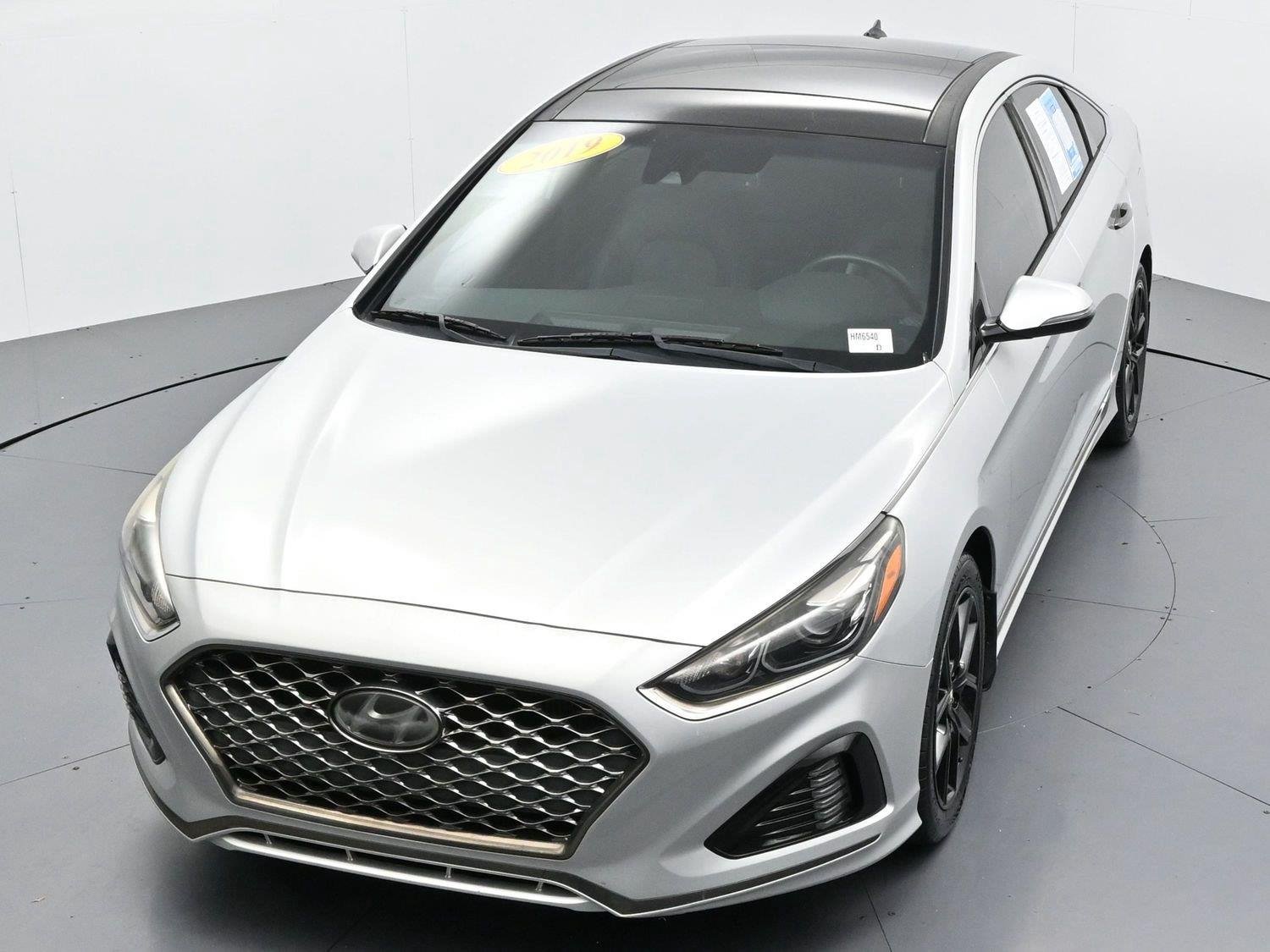 Used 2019 Symphony Silver Hyundai Limited image 43