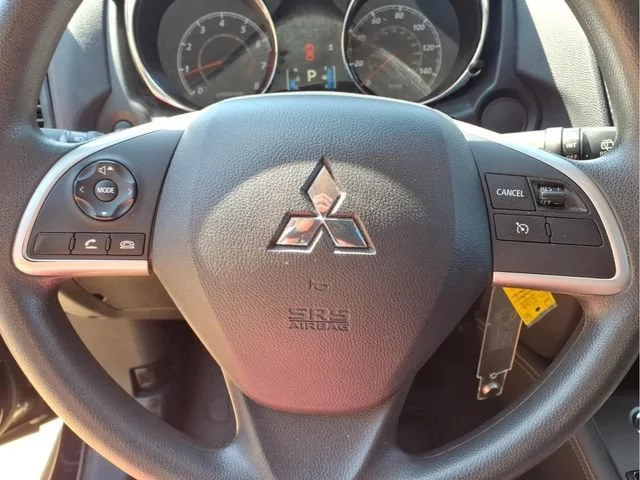 Used 2024  Mitsubishi S image 13
