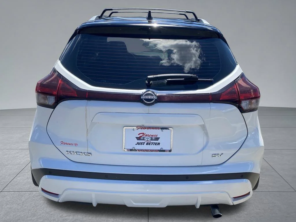 Used 2023 White Nissan SV image 11