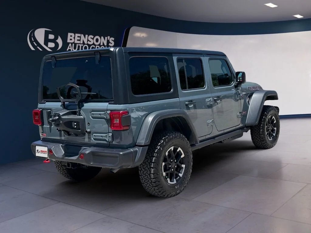 Used 2026 Gray Jeep Rubicon image 5