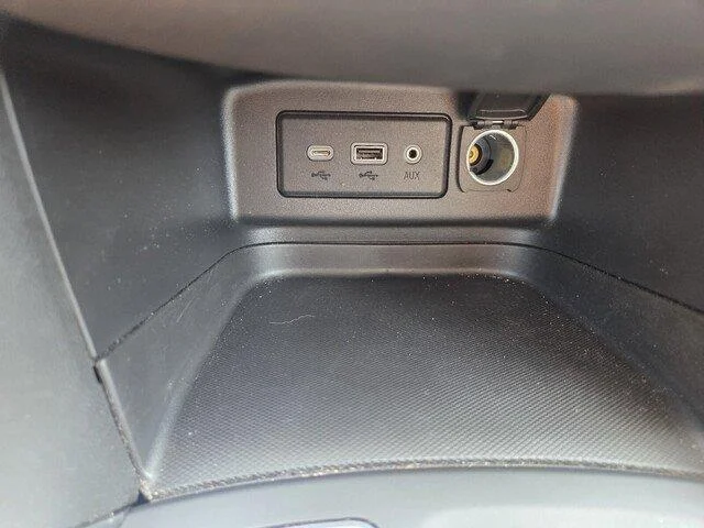 Used 2023 Summit White Chevrolet LT image 17