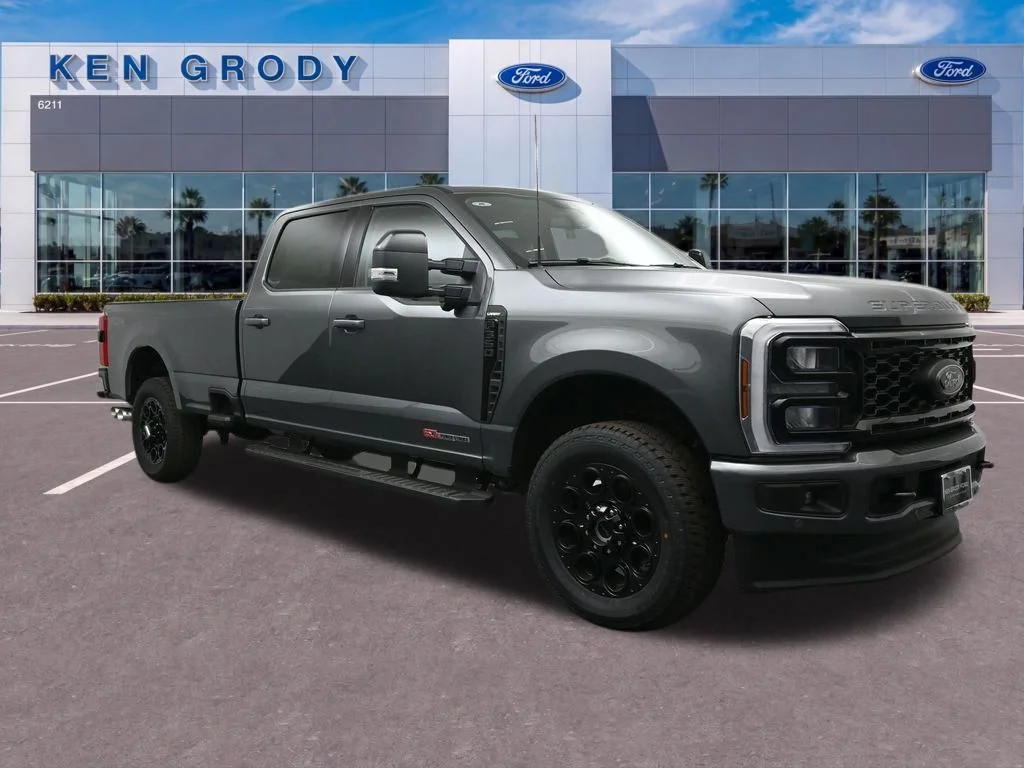 2026 Ford F-350 Lariat 4x4 Crew Cab 8' Box SRW's photo