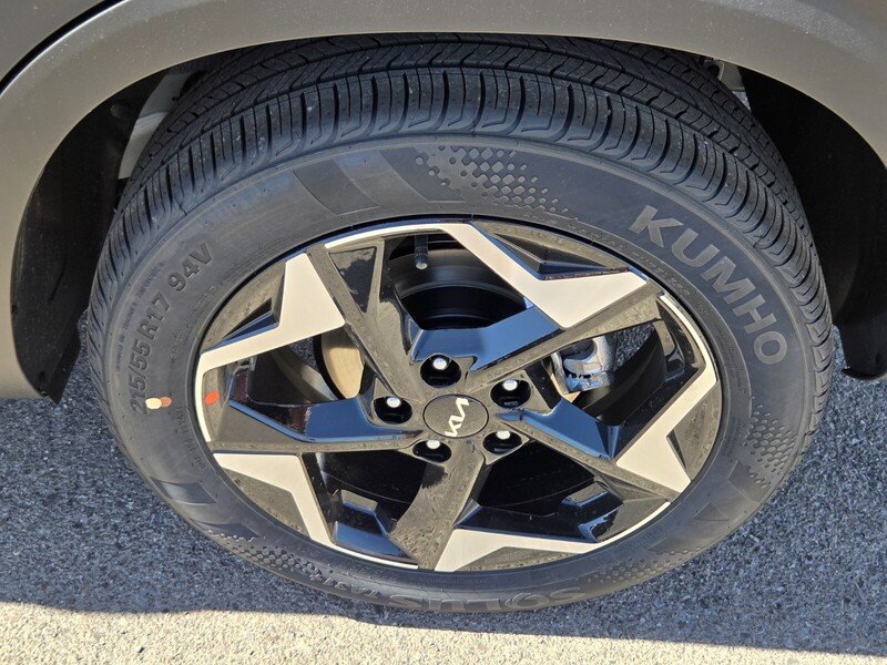 New 2026 Steel Gray Kia S image 5