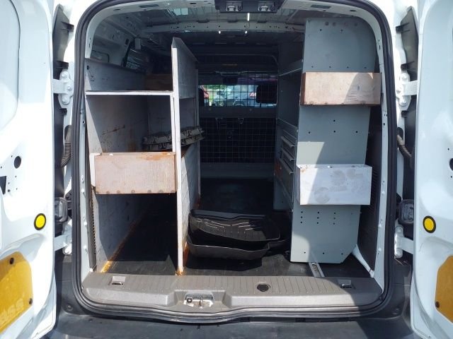 Used 2020 White Ford XL image 19