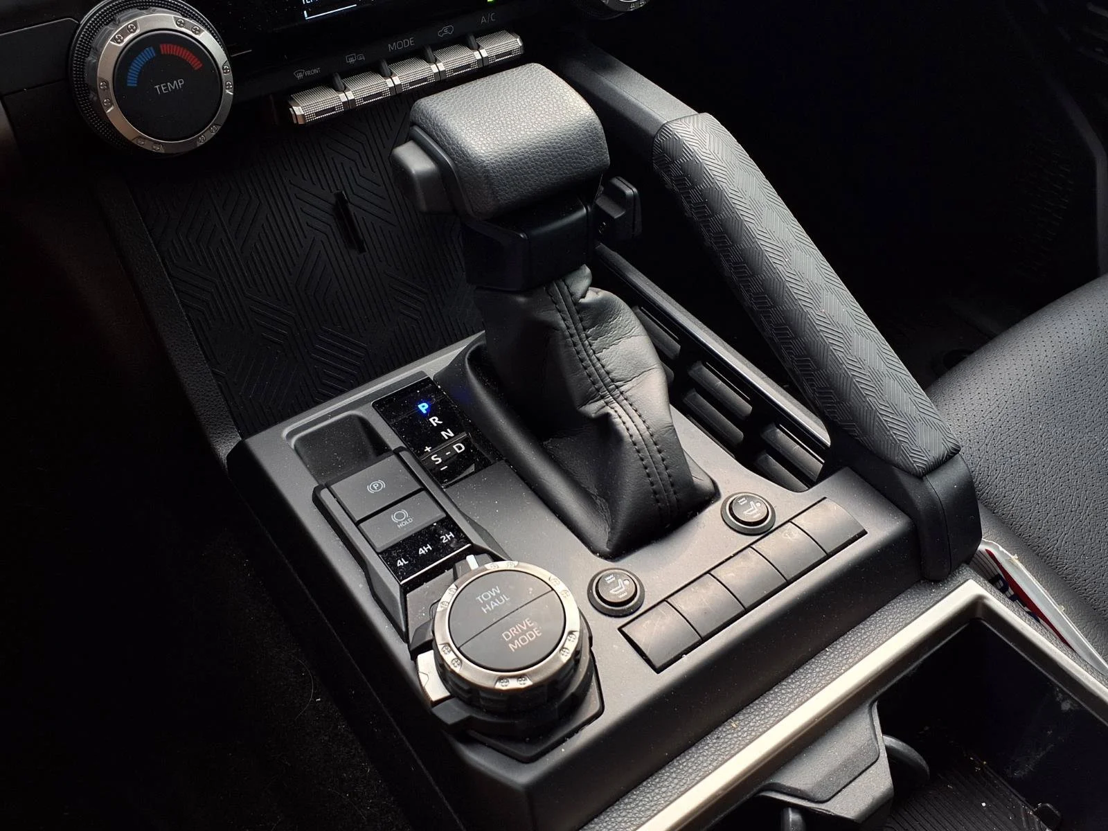 Certified Used 2025 Underground Toyota SR5 image 13