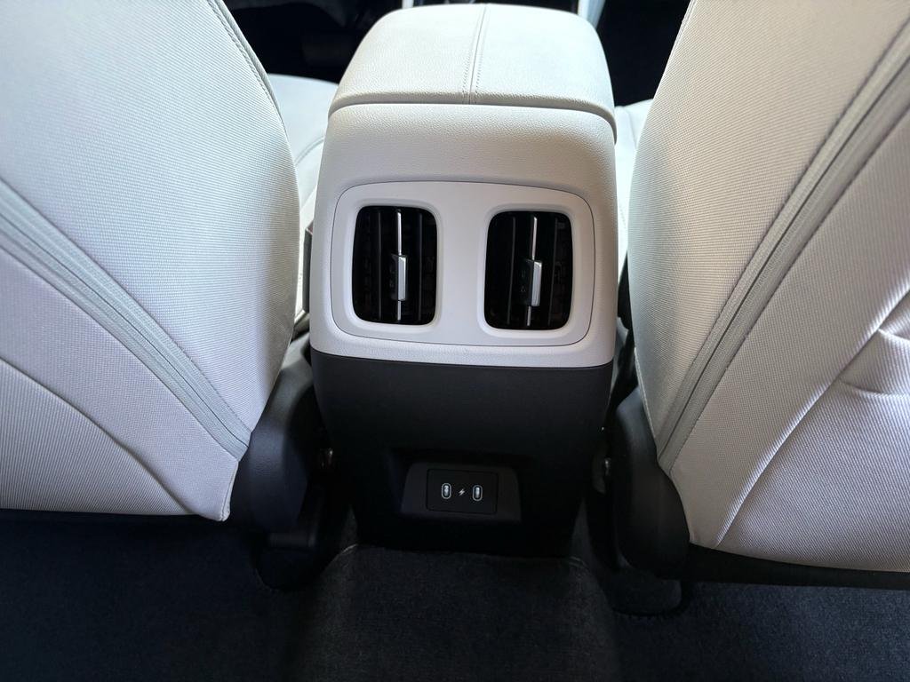 New 2026 Atlantis Blue Hyundai SEL FWD image 31