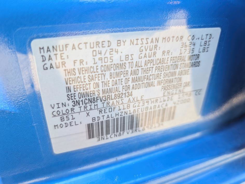 Used 2024 Electric Blue Metallic Nissan SR image 32