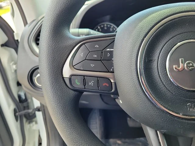 Used 2022 White Jeep Sport image 22