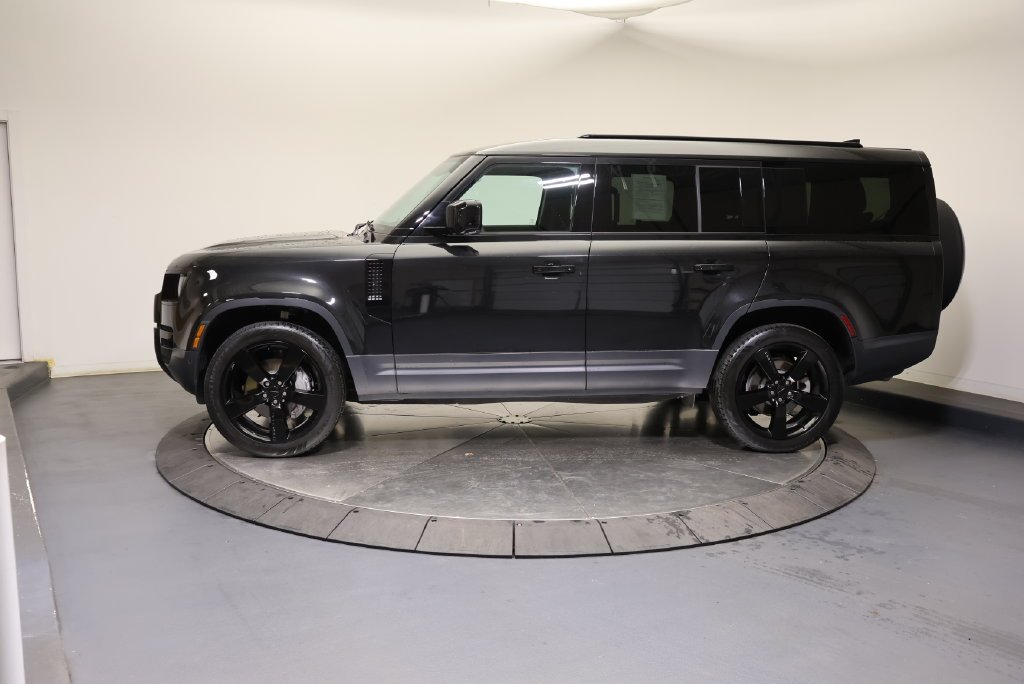 Certified Used 2026 Black Land Rover S image 2