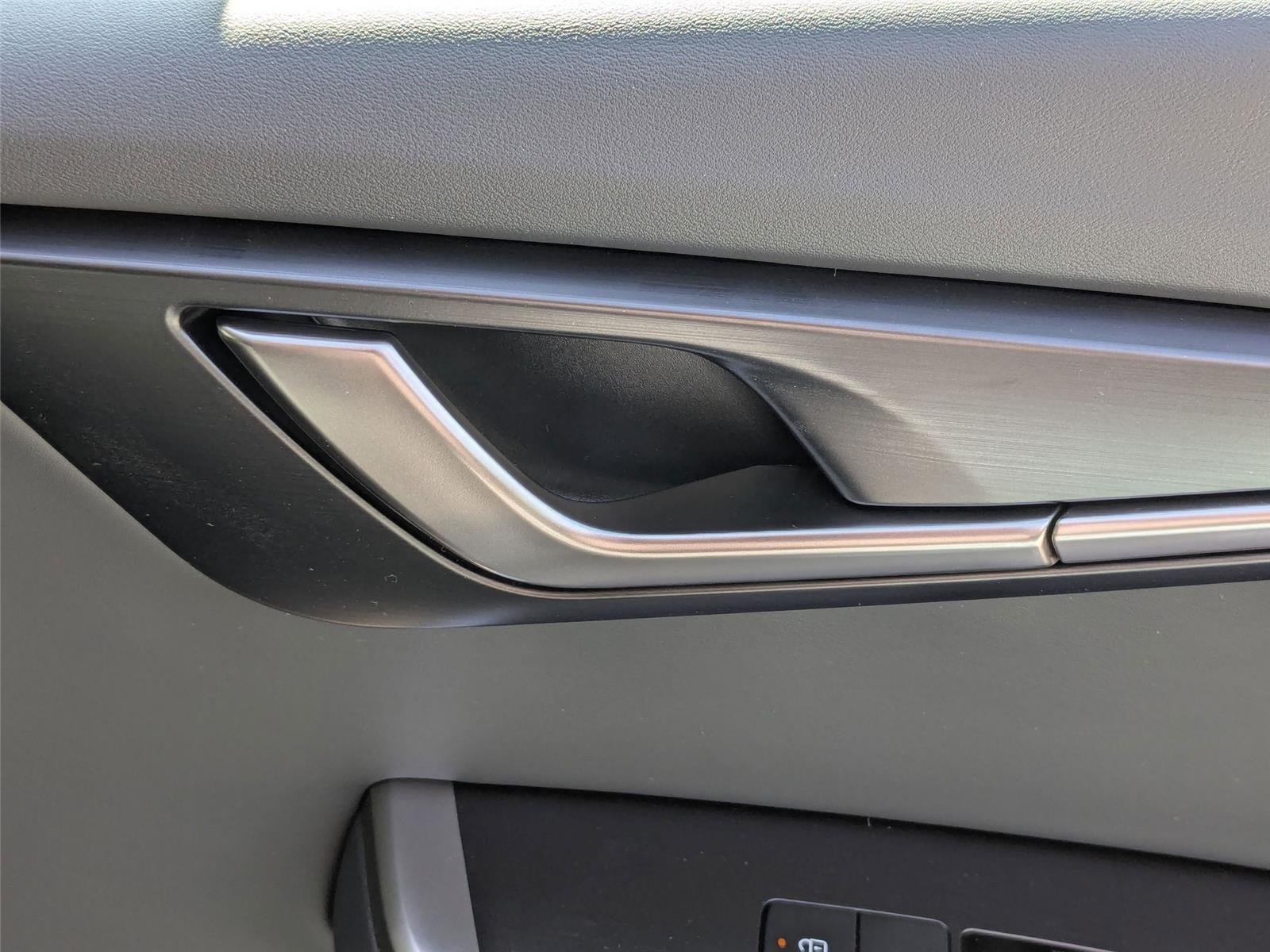 2025 Kia EV6 Wind - Photo 34