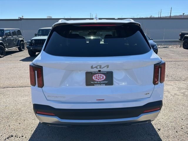 New 2026 Glacial White Pearl Kia S image 4