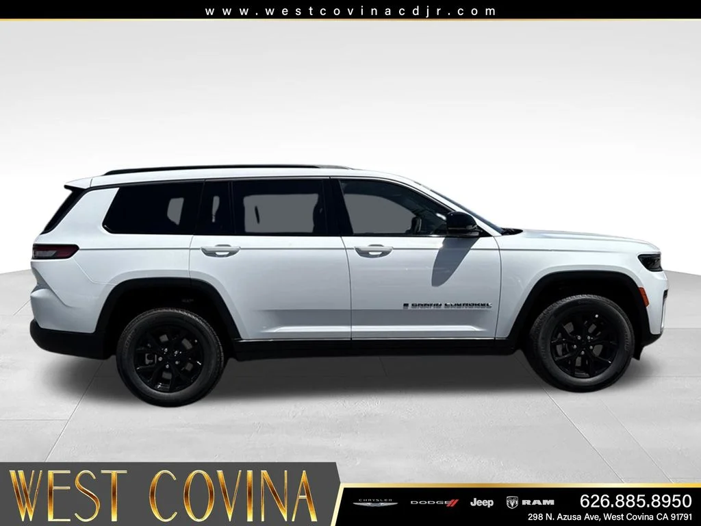 New 2026 Bright White Clearcoat Jeep Altitude image 6