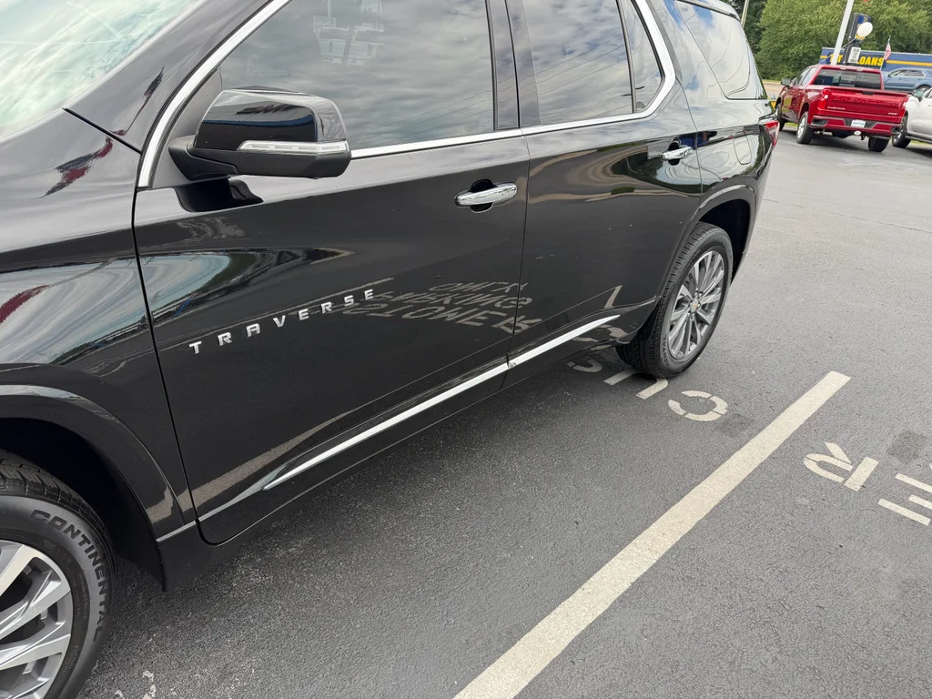Used 2023 Mosaic Black Metallic Chevrolet Premier image 5