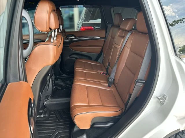 Used 2021 White Jeep Overland image 24