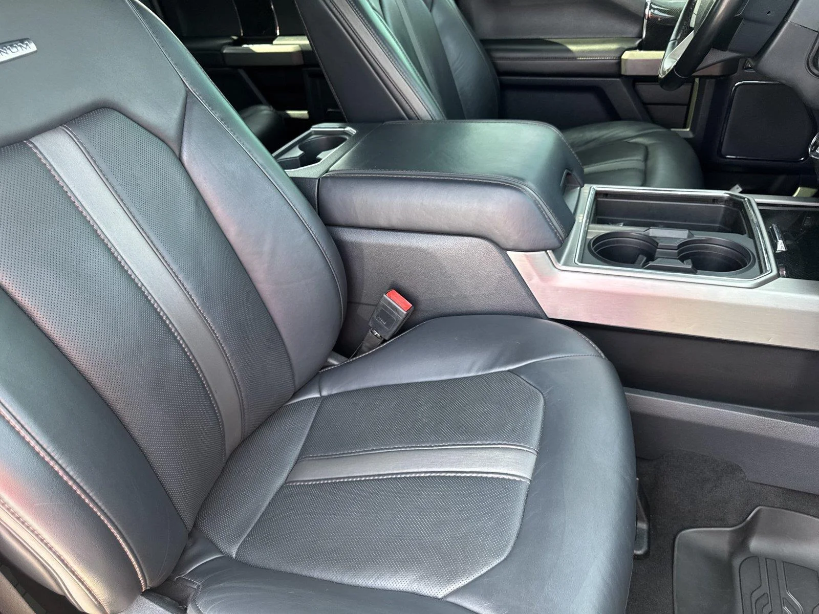 Used 2022 Antimatter Blue Ford Platinum image 36
