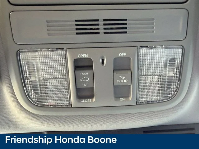 Used 2018 Silver Honda EX image 27