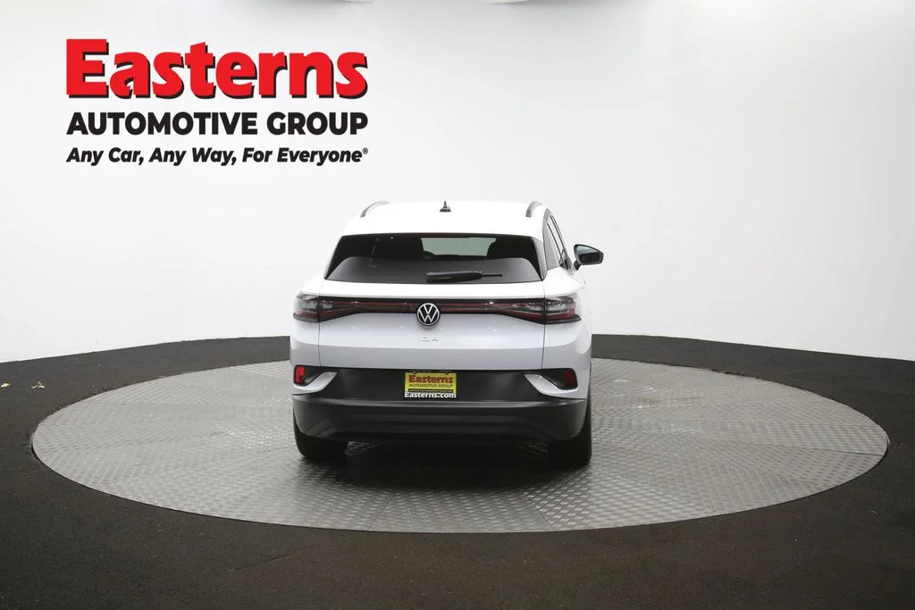 Used 2021 White Volkswagen Pro image 36