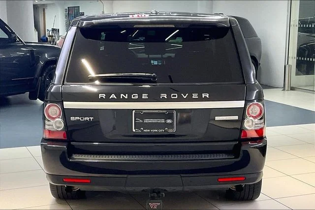 Used 2012 Black Land Rover HSE image 3