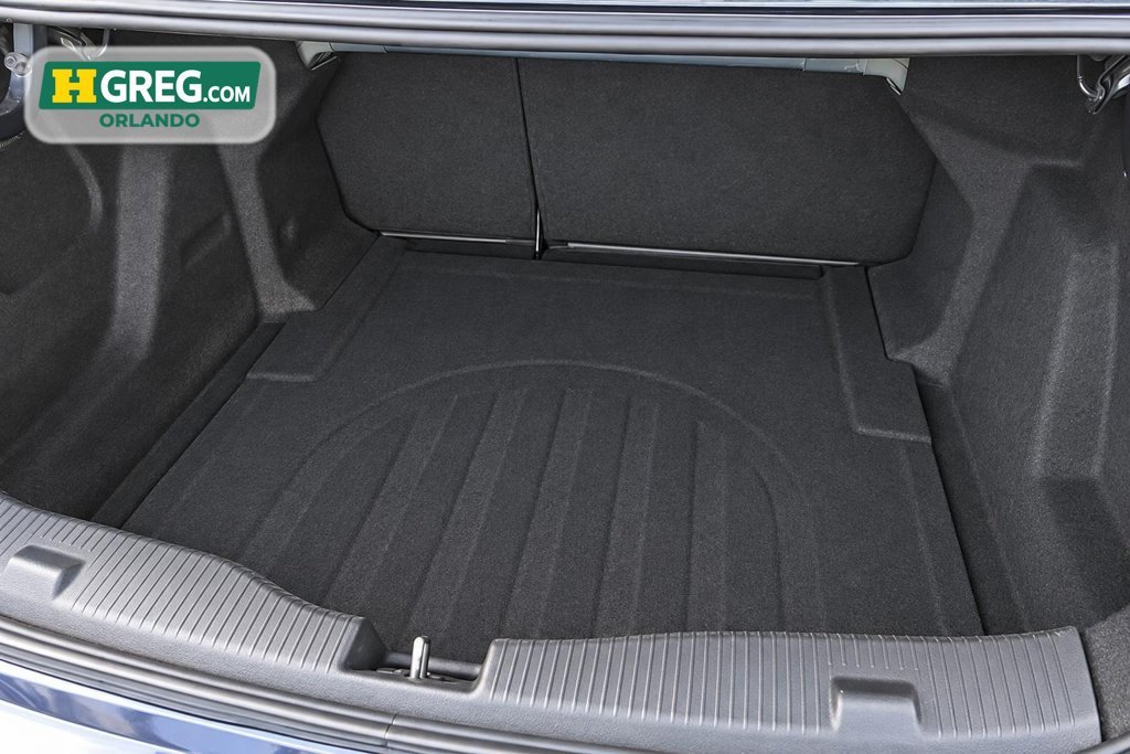 Used 2016 Blue Ray Metallic Chevrolet LT image 9