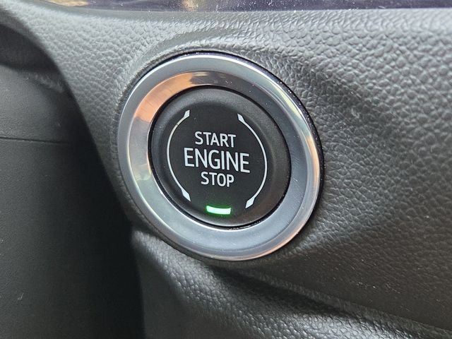 Used 2023 Ebony Twilight Metallic Buick Select image 16
