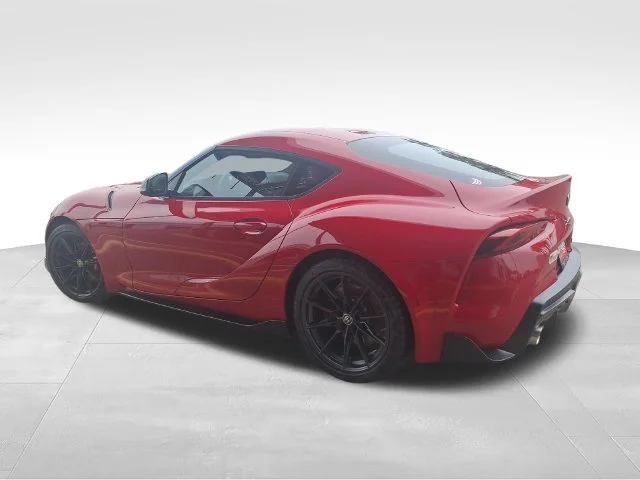 Used 2026 Red Toyota 3.0 image 5