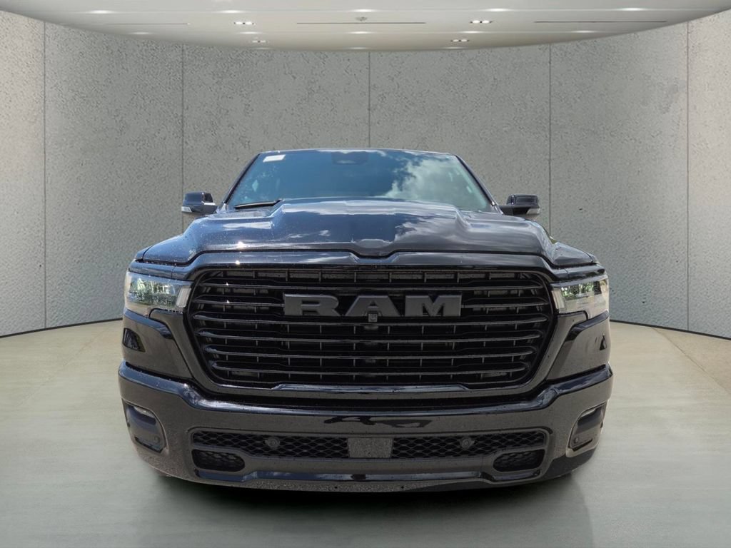 New 2026 Diamond Black Crystal Pearl-Coat Exterior Paint RAM Laramie image 12