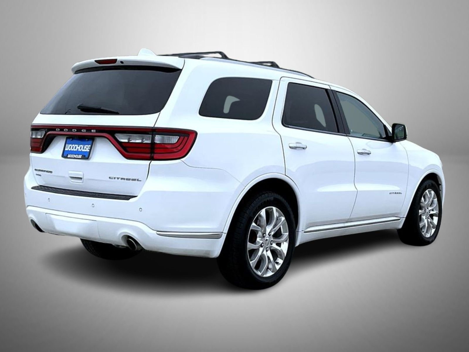 Used 2016 White Dodge Citadel image 5