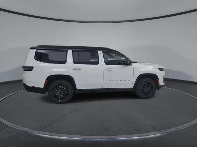 New 2026 Bright White Clear-Coat Exterior Paint Jeep Grand Wagoneer image 16