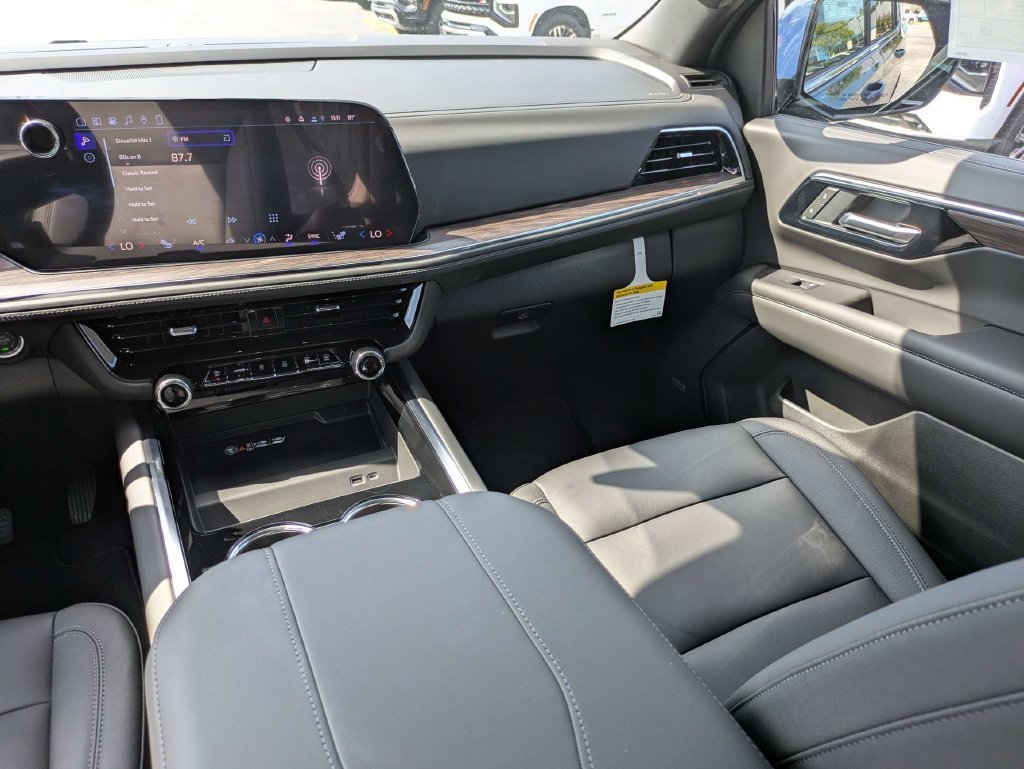 2026 Chevrolet Tahoe LT - Photo 19