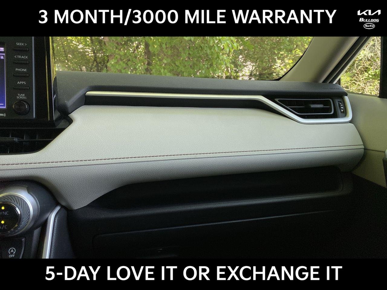Used 2022 White Toyota XLE image 42