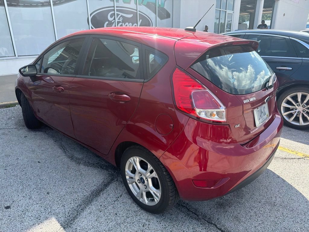 Used 2014 Ruby Red Metallic Ford SE image 6