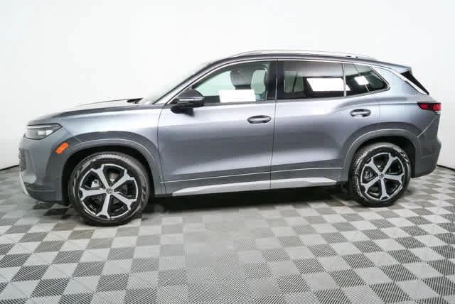 New 2026 Platinum Gray Metallic Volkswagen SE image 29