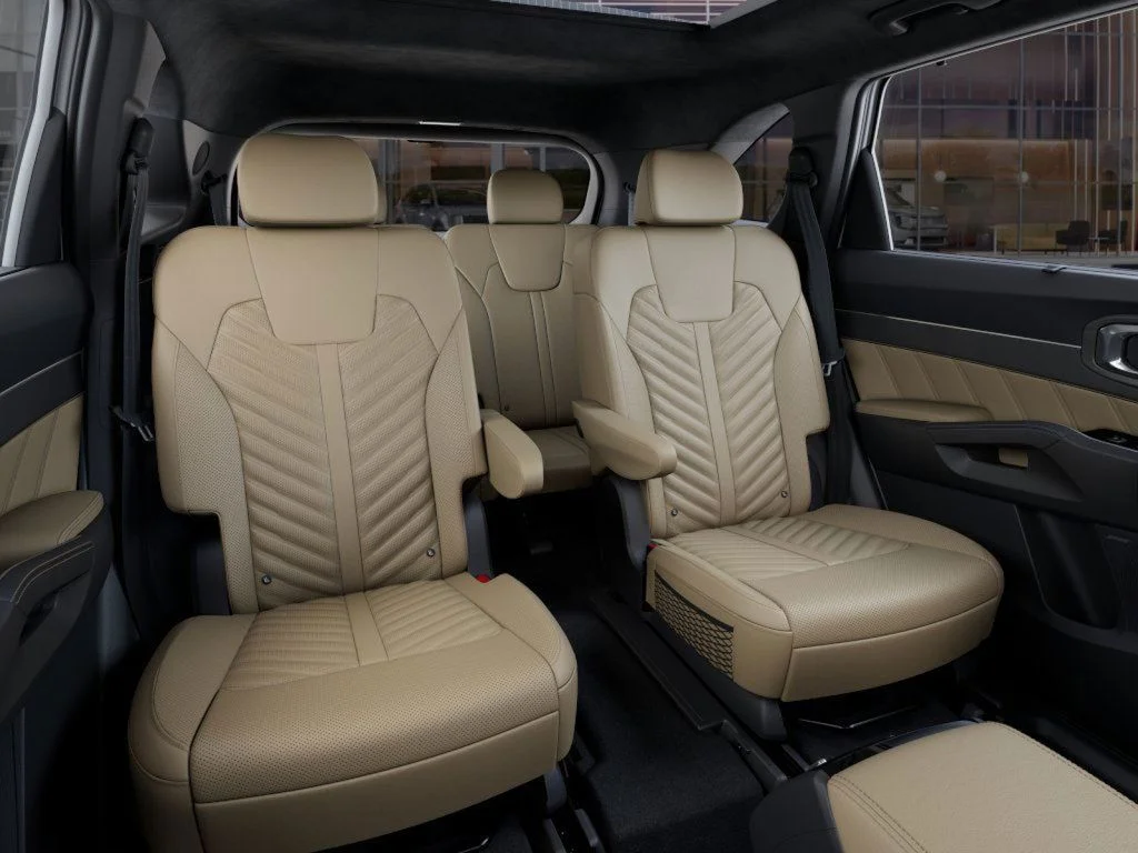 New 2024 White Kia X-Line SX Prestige image 16