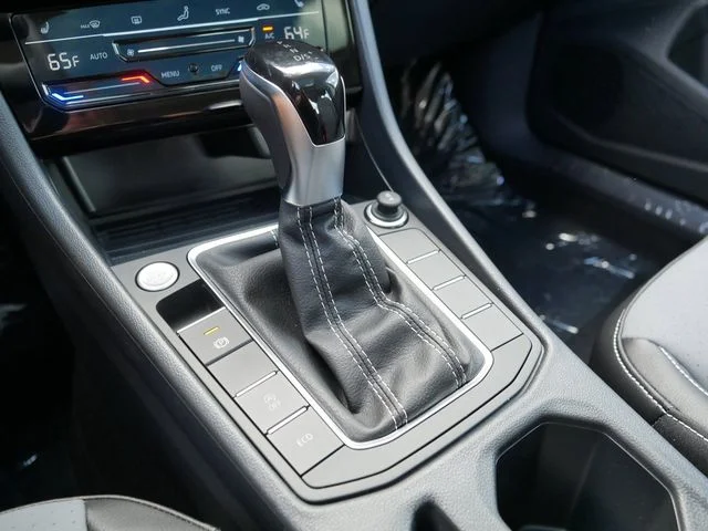New 2026 Blue Volkswagen 1.5T SE image 11