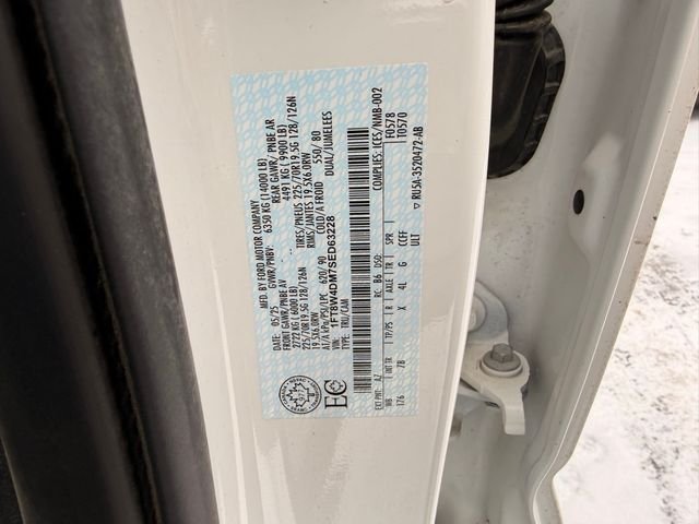 Used 2025  Ford Platinum image 3