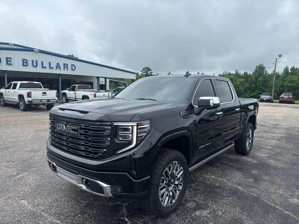 Used 2025 Onyx Black GMC Denali Ultimate image 25
