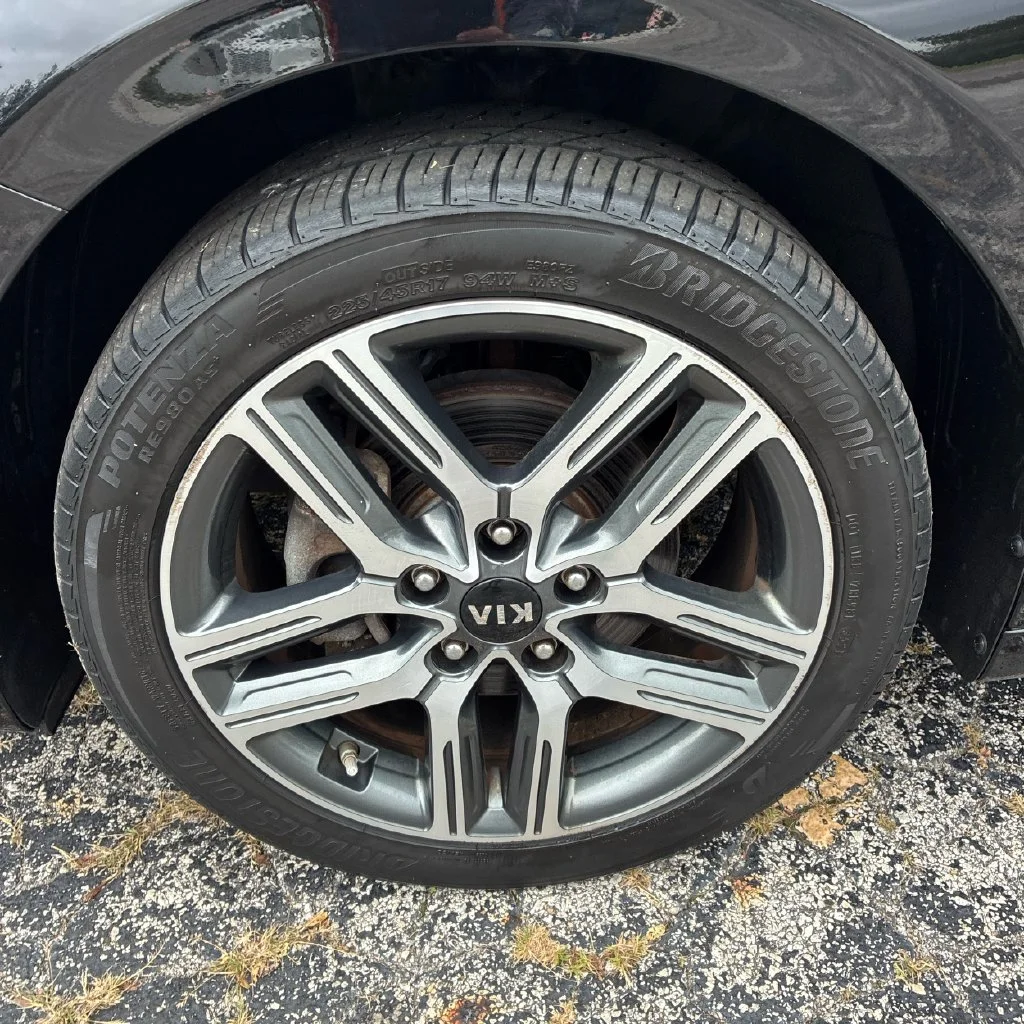 Used 2019 Aurora Black Kia S image 7