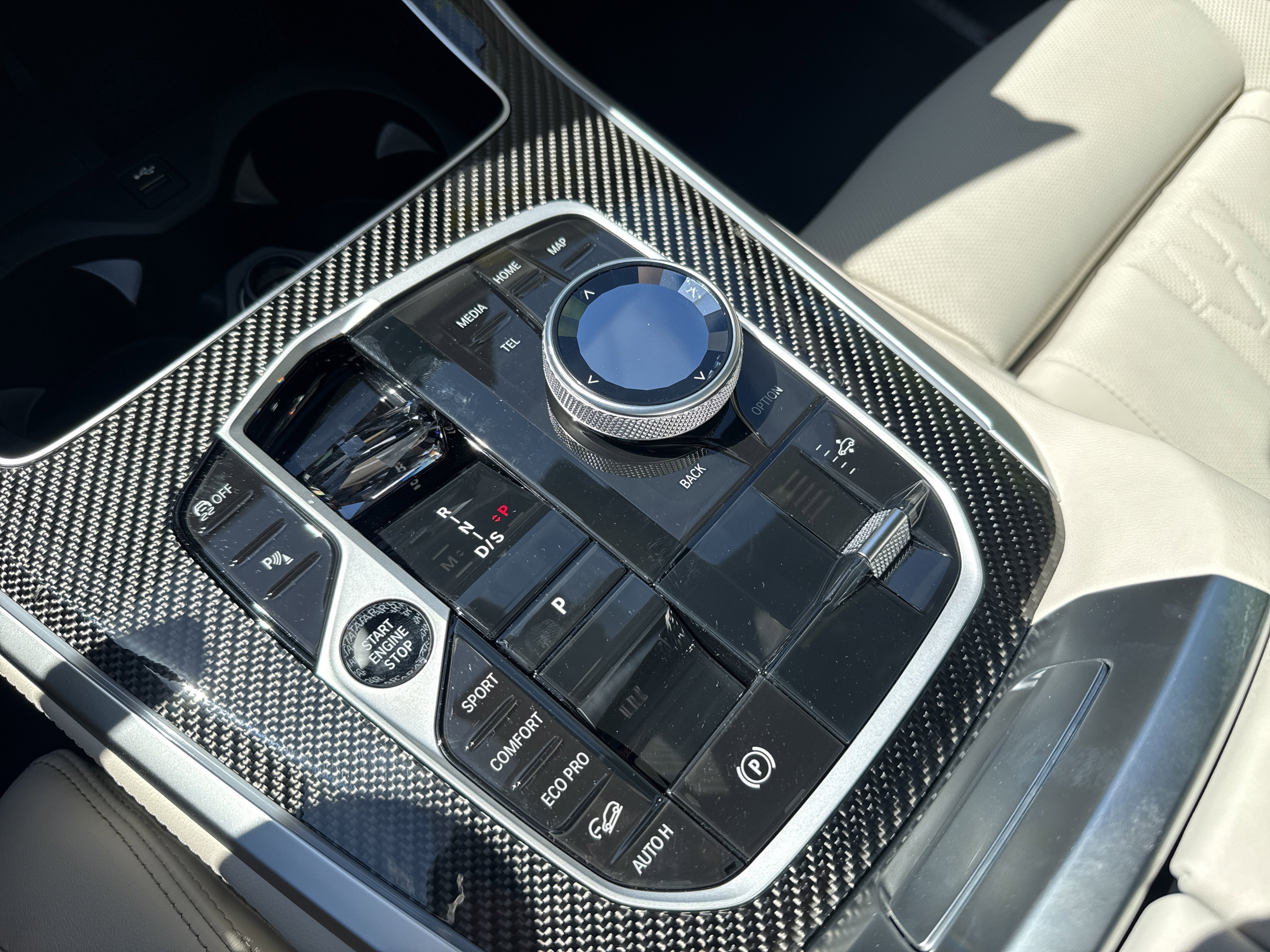 New 2026 0C4P Brooklyn Grey Metallic BMW M60i image 20